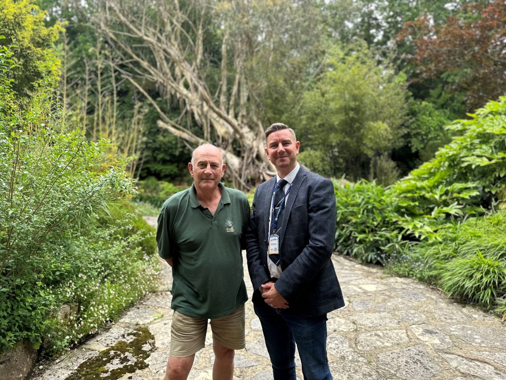 Knoll Gardens celebrates three decades of success with support from Chase Freight & The APC network