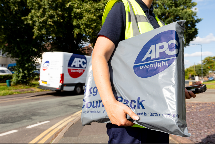 The APC expands Parcelly partnership to 2,500 stores across the UK